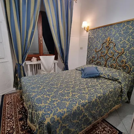 Apartment La Sede Dell'arte Monolocale E In Torre Medievale Vicino A Duomo E Piazza Signoria Florence