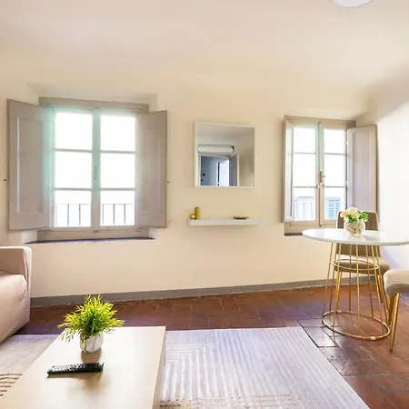 Apartment Piazza Pittiluminoso Con Terrazzo E Parcheggio Su Richiesta