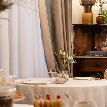 Piazza Pitti Palace - Residenza D'epoca Bed and breakfast