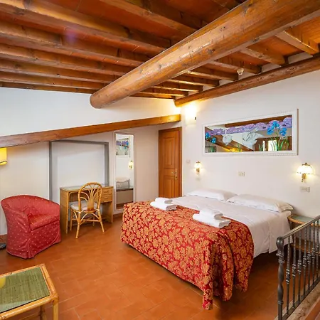 Hotel City Hotel