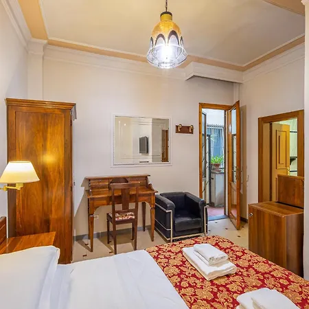 Hotel City Hotel 3*