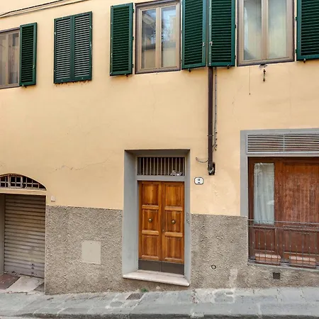 Magnoli 2 D Appartamento