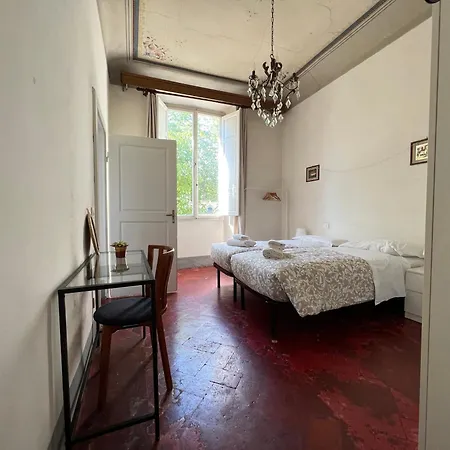 Santo Spirito 7 * Florence