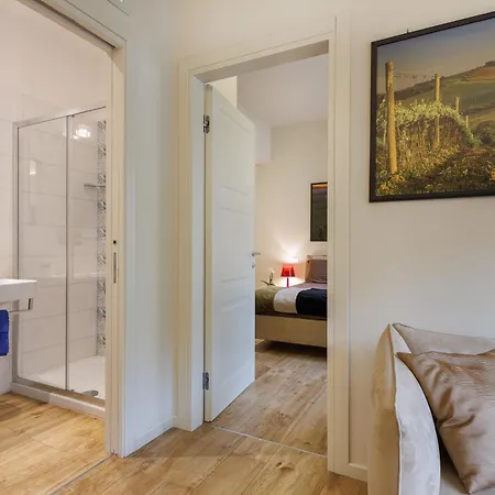 Betty Charming Modern Near Piazza Della Liberta Apartment