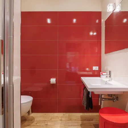 Apartment Betty Charming Modern Near Piazza Della Liberta Florence