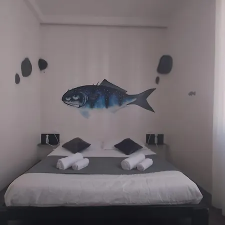 Bed & Breakfast Street Art