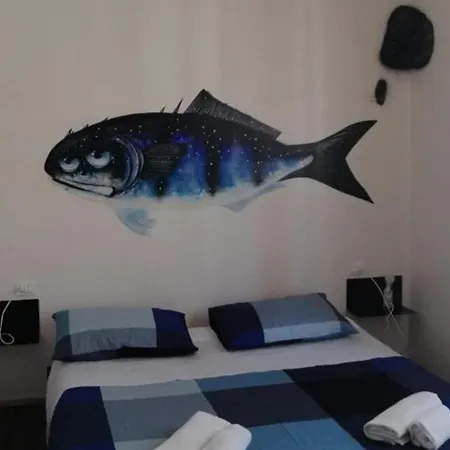 Bed & Breakfast Street Art *
