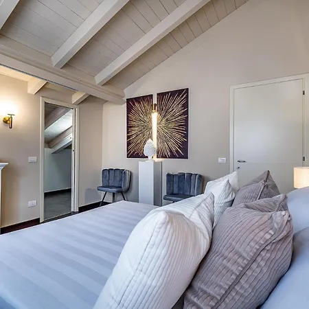 Ungherese Small Luxury Hotel 3*