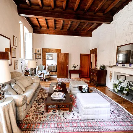Acacia - Amarillis Apartmán *