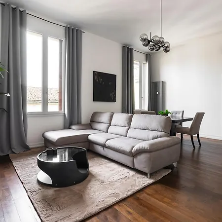 San Marco Black Luxury Con Terrazzo E Parcheggio Su Richiesta Firenze