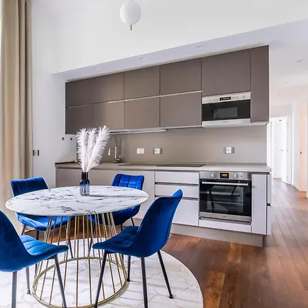 San Marco White Luxury Con Garage Su Richiesta Apartment Florence