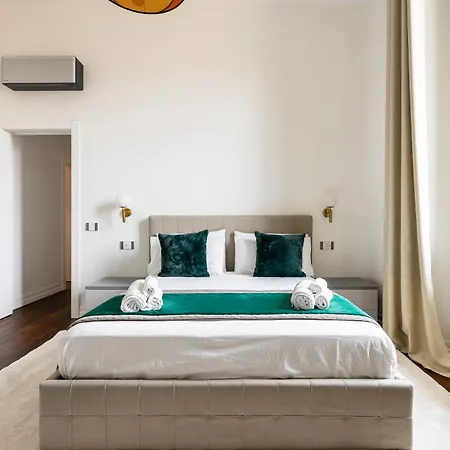 Apartment San Marco White Luxury Con Garage Su Richiesta Florence