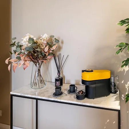 Santa Croce Luxury - Dolcevita Apartment *