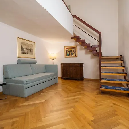 Croce Di Malta Hotell Florens