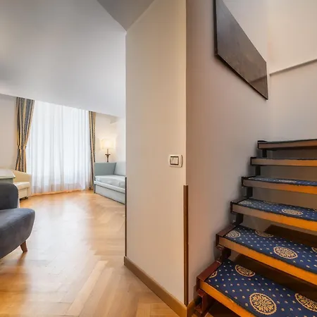 Croce Di Malta Hotell 4*