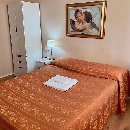 Hotel Dali *