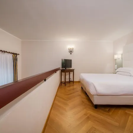 Croce Di Malta Hotell