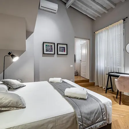 Hs4u Ricasoli Luxury Near Duomo N.1 Apartment Florence