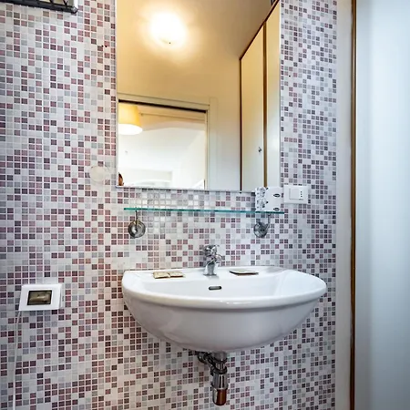 Apartment Roommo Cimabue Florenz