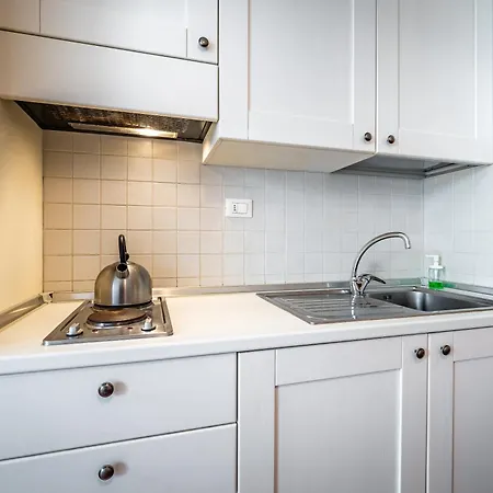 Roommo Cimabue Apartment *