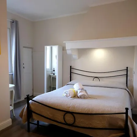 Arcobaleno Guest house 3*