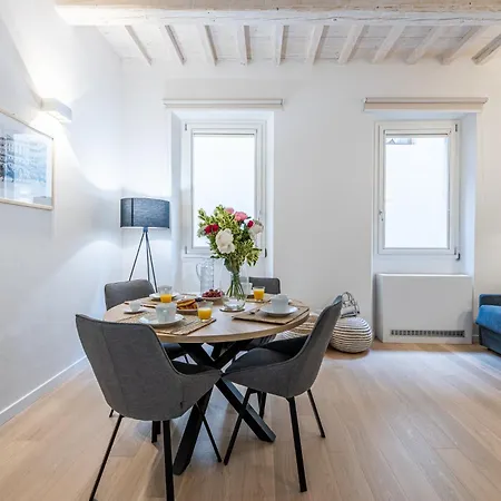 Apartment Algila Lifestyle Tornabuoni Florence