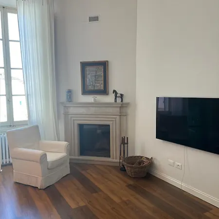 Santa Rosa 3 Bedrooms - Private Parking Florence