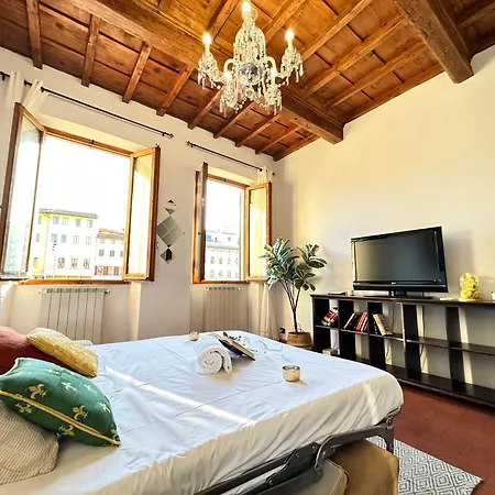 Διαμέρισμα Luxurious View On Santa Croce Φλωρεντία