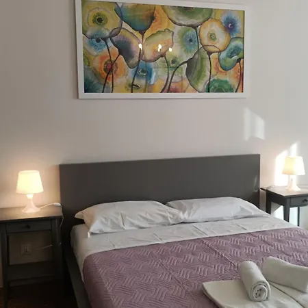 Marzocco - Sweet Dreams In Apartment *