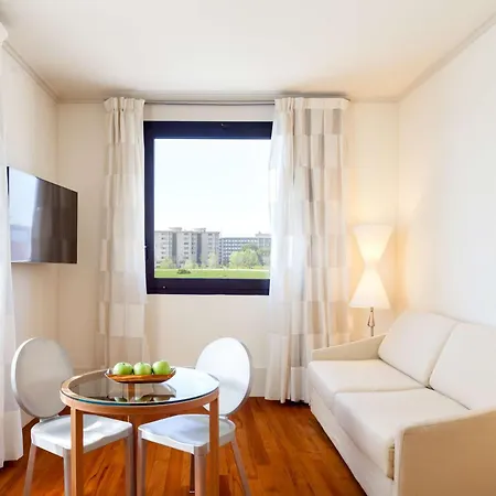 Hotel Hilton Garden Novoli 4*