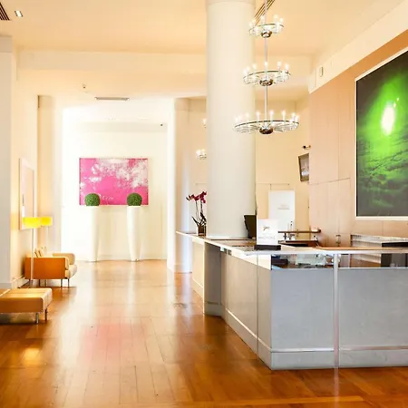 Hilton Garden Novoli Hotel