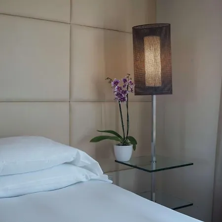 Hilton Metropole Hotel