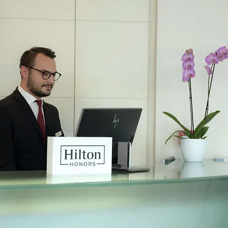 Hilton Metropole