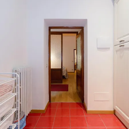 Ghibellina Elegant With 4 Bedrooms Florence