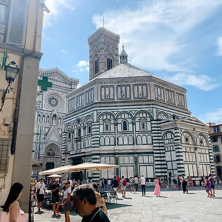 Apartment The Duomo Exclusive -43 Passi Dal Duomo-