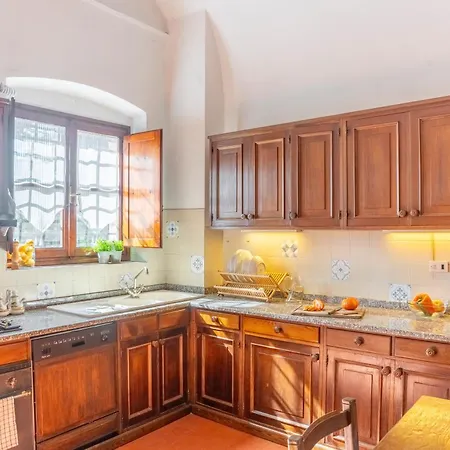 Charming Florentine Hideout