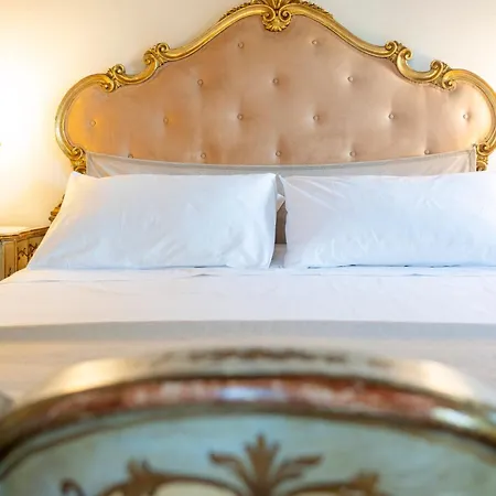 Charming Florentine Hideout Apartment *