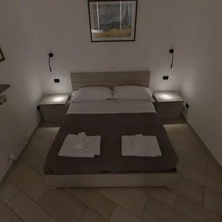 Amalia Via La Farina Apartment