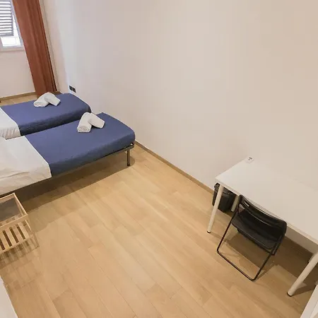 Amalia - Via San Zanobi Bed & Breakfast