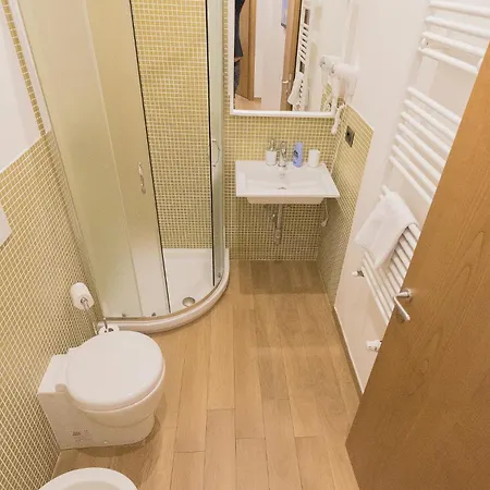 Bed & Breakfast Amalia - Via San Zanobi Firenze