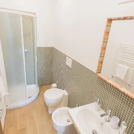 Bed & Breakfast Amalia - Via San Zanobi Firenze