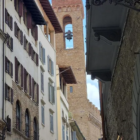 Apartment La Sede Dell'arte Monolocale E In Torre Medievale Vicino A Duomo E Piazza Signoria Florence
