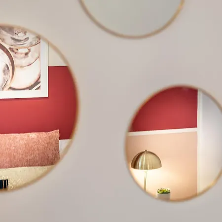 Wine Moscato Apartment Florence
