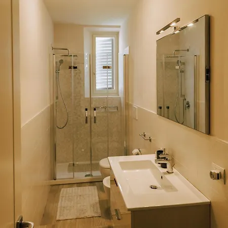 Apartamento Modern In The Heart Of