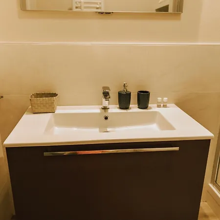Apartamento Modern In The Heart Of