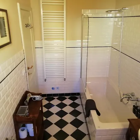 By Anna Guest house Florence