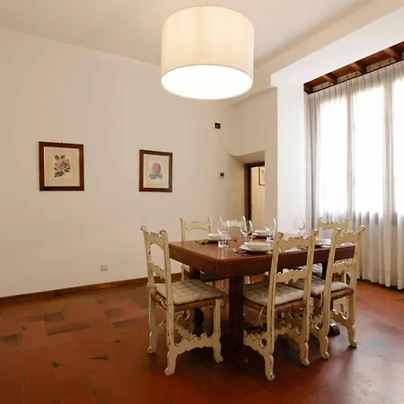 Ponte Vecchio Prestige Apartment *