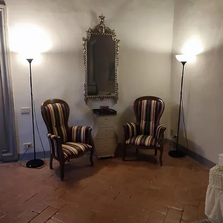 Otello In Palazzo Storico - Palazzo Tolomei