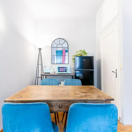 Panzani 13 Apartment