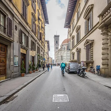 Loft In Piazza Duomo Apartment Florence
